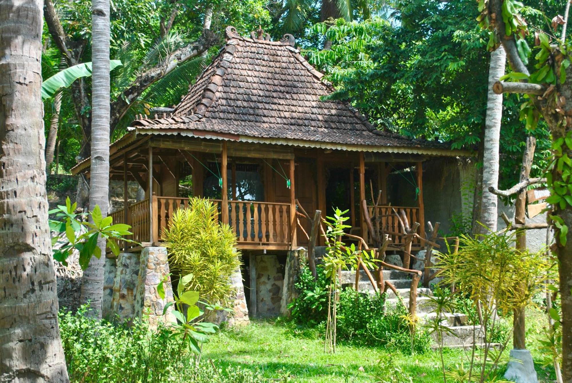 Hotel Alam Kita Karimunjawa Esterno foto