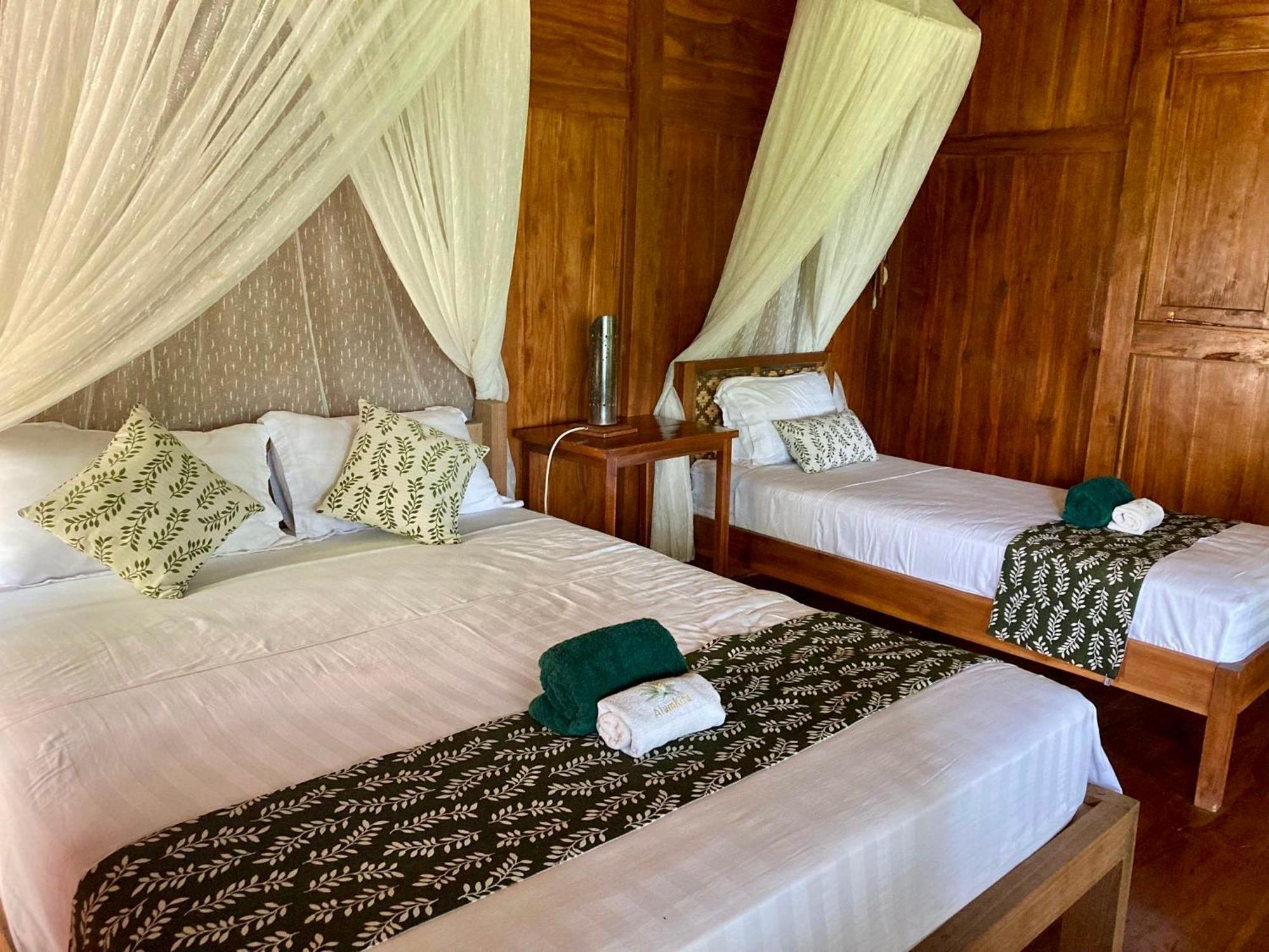 Hotel Alam Kita Karimunjawa Camera foto