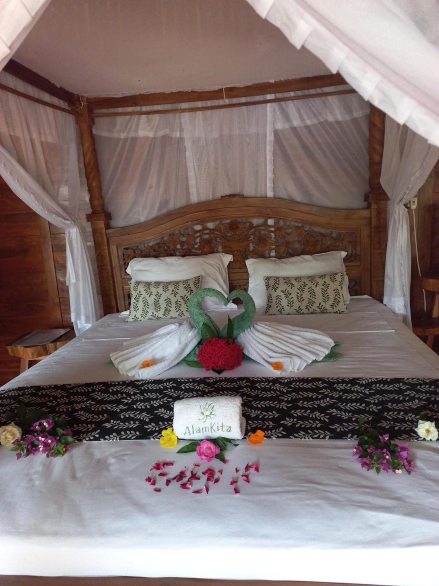 Hotel Alam Kita Karimunjawa Esterno foto